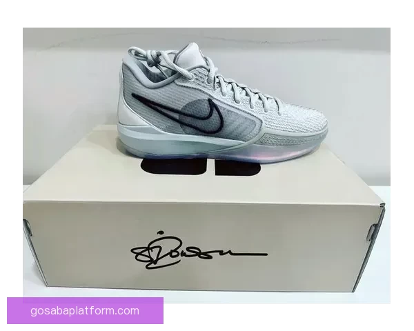 朱朱-沃特金斯夏季发布首款耐克签名球鞋掀热潮